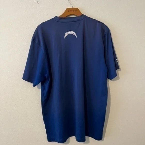 AGOURA BASEBALL SHIRT SIZE LARGE